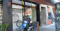 EXCELENTE LOCAL EN LA MEJOR CUADRA