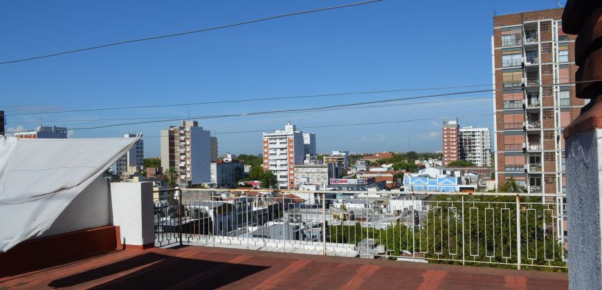 EXCELENTE DPTO. DE 4 AMB A METROS DE ESTACIÓN