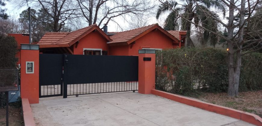 MUY BUENA CASA QUINTA 3 DORM 1 PLANTA