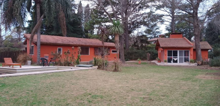 MUY BUENA CASA QUINTA 3 DORM 1 PLANTA