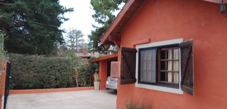 MUY BUENA CASA QUINTA 3 DORM 1 PLANTA