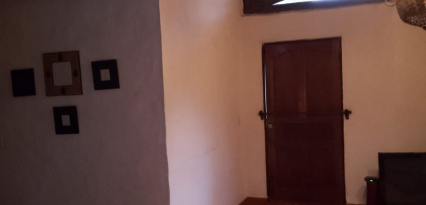 MUY BUENA CASA QUINTA 3 DORM 1 PLANTA