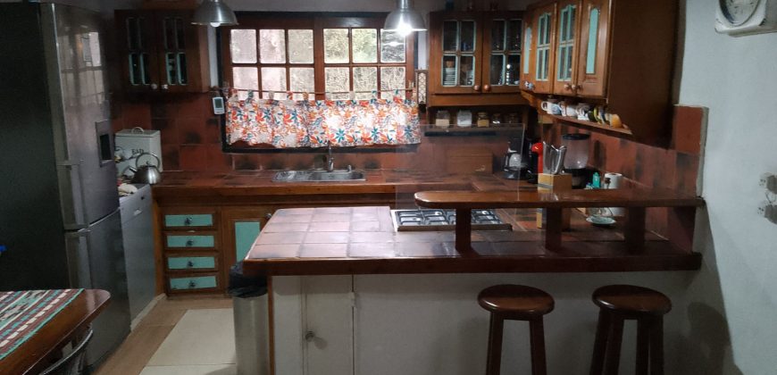 MUY BUENA CASA QUINTA 3 DORM 1 PLANTA