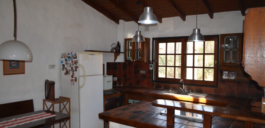 MUY BUENA CASA QUINTA 3 DORM 1 PLANTA