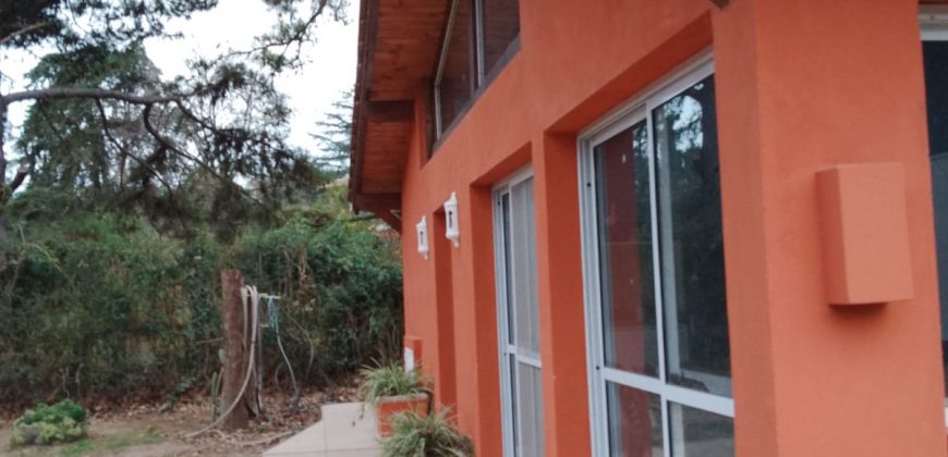 MUY BUENA CASA QUINTA 3 DORM 1 PLANTA