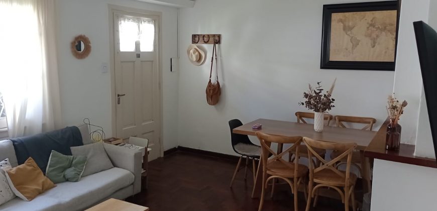BUEN CHALET PH AL FDO DE 3 AMB C/JARDÍN Y PLAYROOM