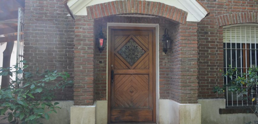 GRAN CHALET CLÁSICO EN MARTÍNEZ