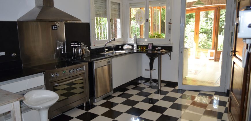 GRAN CHALET CLÁSICO EN MARTÍNEZ