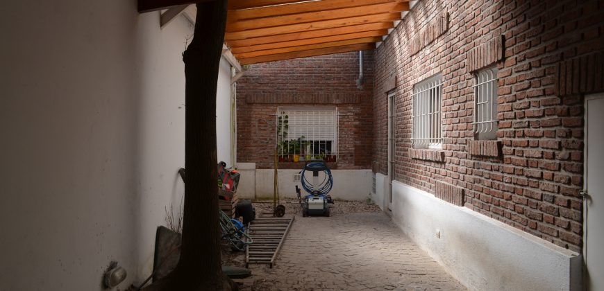 GRAN CHALET CLÁSICO EN MARTÍNEZ