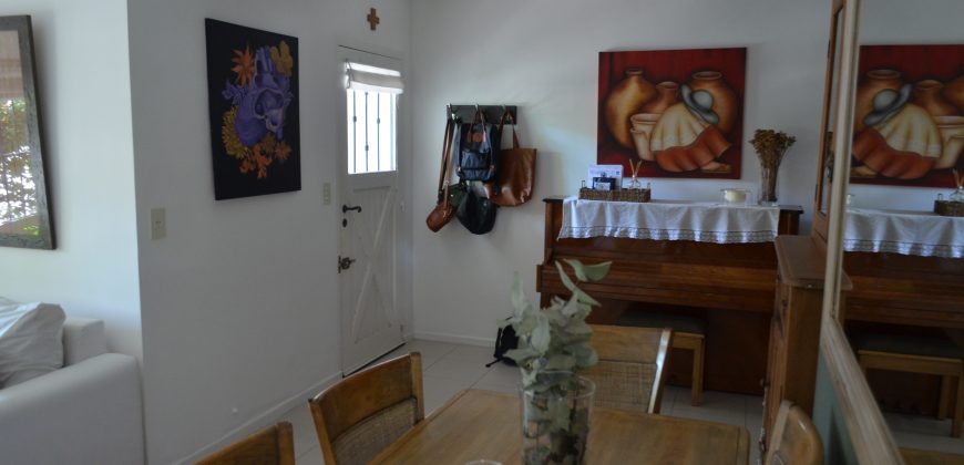 MUY BUEN DUPLEX DE 3 DORM A UNA CUADRA DE AV. CENTENARIO