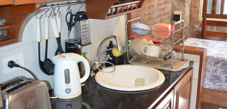 MUY BUEN DUPLEX DE 3 DORM A UNA CUADRA DE AV. CENTENARIO