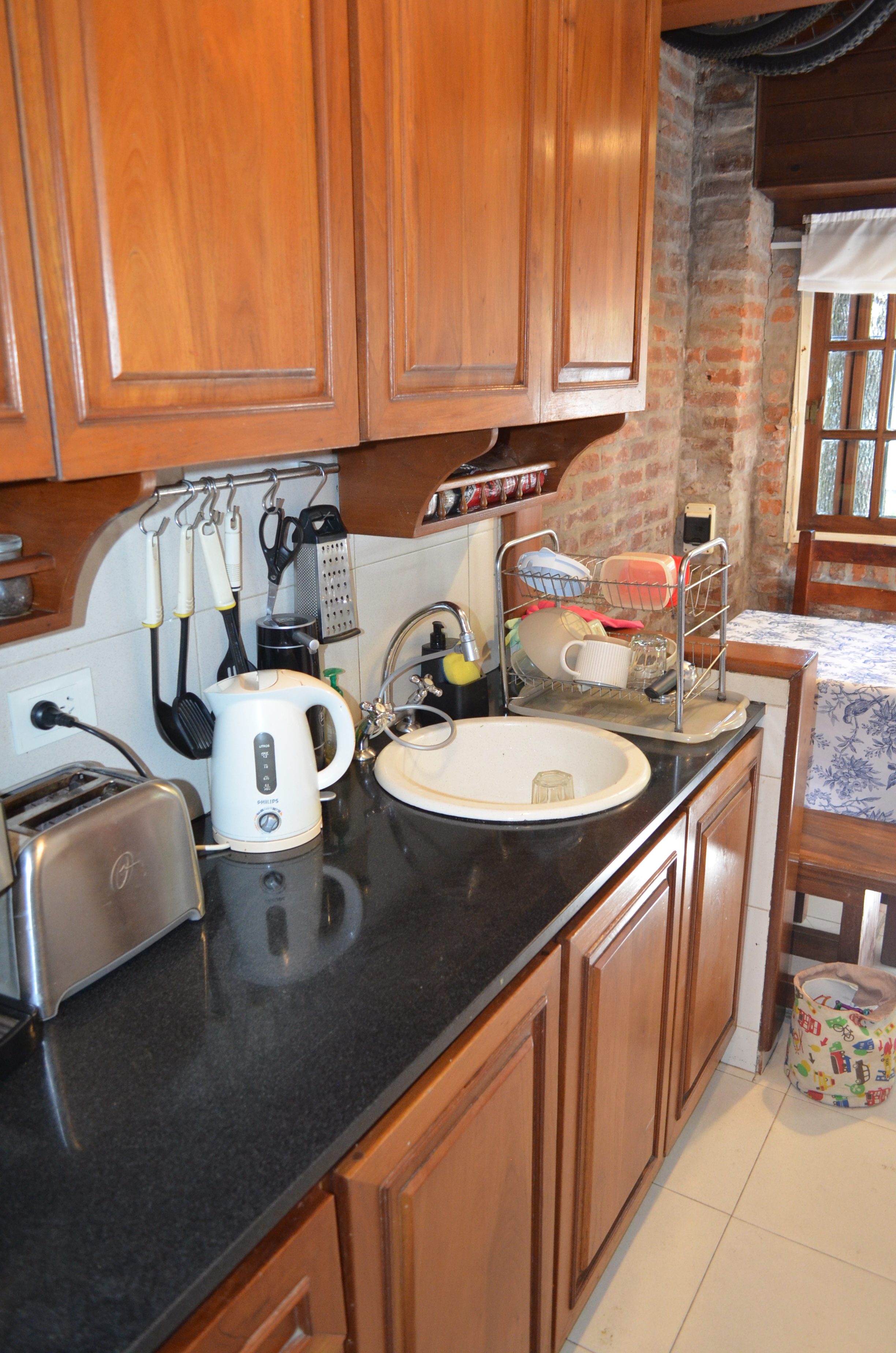 MUY BUEN DUPLEX DE 3 DORM A UNA CUADRA DE AV. CENTENARIO