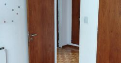 Amplio 3 Amb con Cochera Cubierta