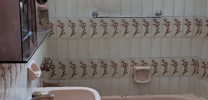 Amplio 3 Amb con Cochera Cubierta