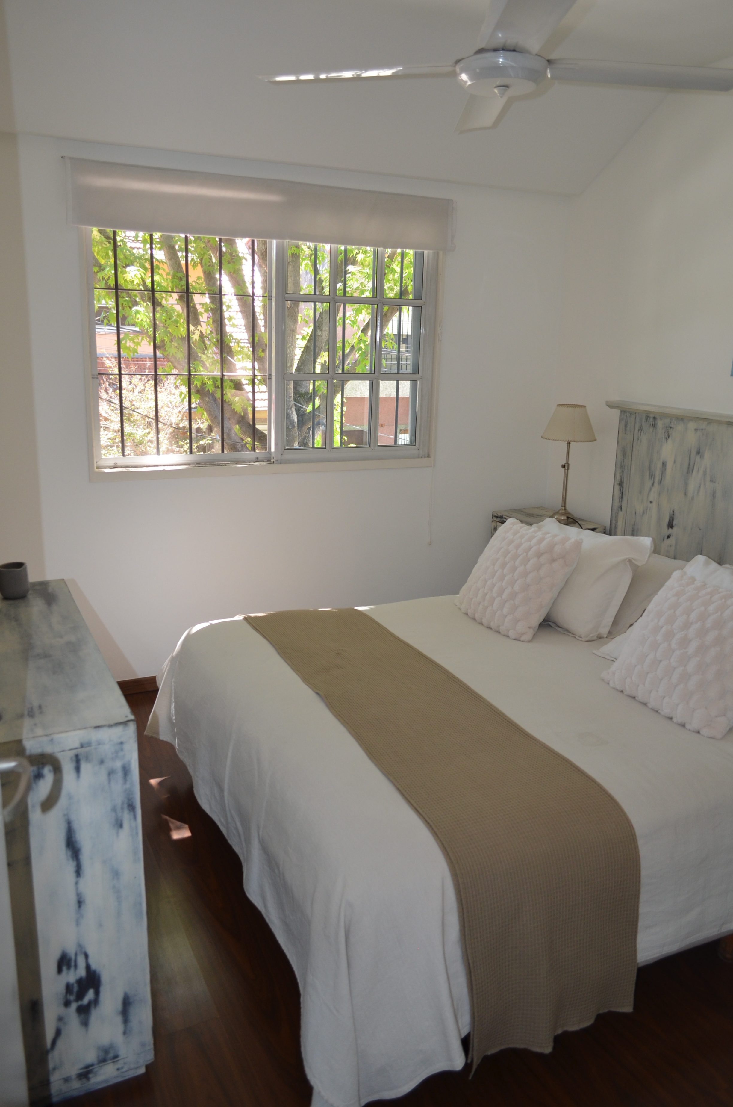 MUY BUEN DUPLEX DE 3 DORM A UNA CUADRA DE AV. CENTENARIO