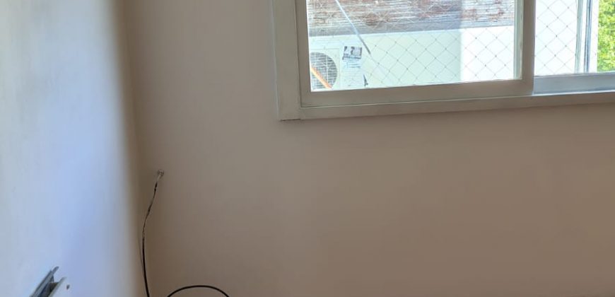 Amplio 3 Amb con Cochera Cubierta