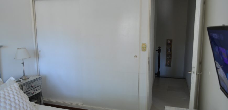 MUY BUEN DUPLEX DE 3 DORM A UNA CUADRA DE AV. CENTENARIO