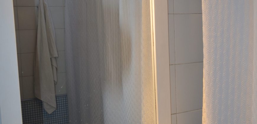 MUY BUEN DUPLEX DE 3 DORM A UNA CUADRA DE AV. CENTENARIO