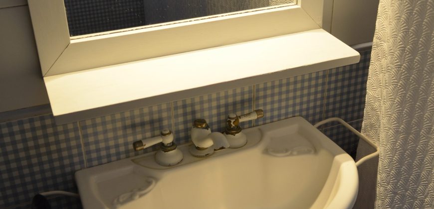 MUY BUEN DUPLEX DE 3 DORM A UNA CUADRA DE AV. CENTENARIO