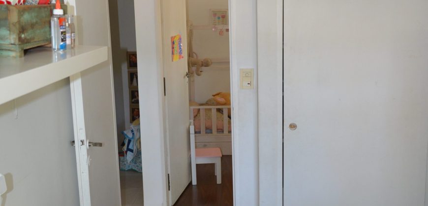 MUY BUEN DUPLEX DE 3 DORM A UNA CUADRA DE AV. CENTENARIO