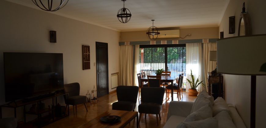 MUY BUENA CASA EN EXCELENTE UBICACIÓN