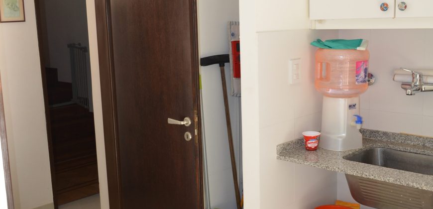 MUY BUENA CASA EN EXCELENTE UBICACIÓN