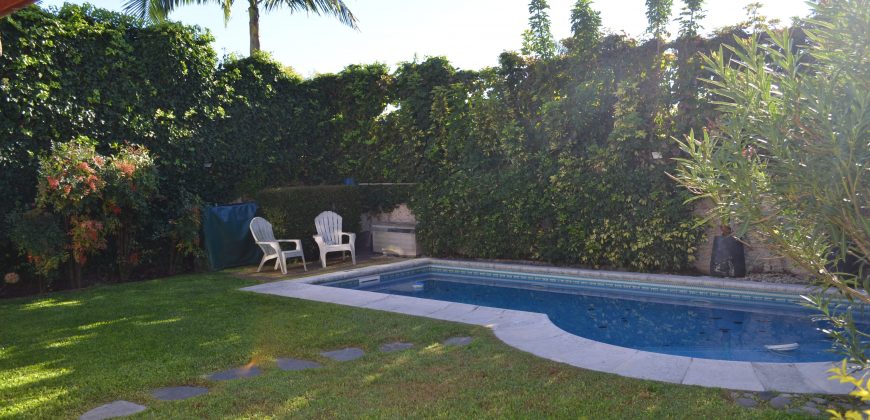 MUY BUENA CASA EN EXCELENTE UBICACIÓN