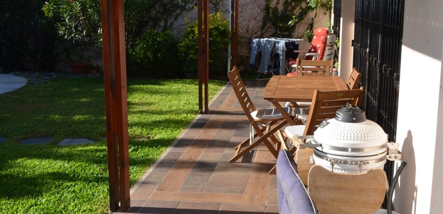 MUY BUENA CASA EN EXCELENTE UBICACIÓN