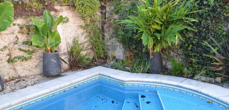 MUY BUENA CASA EN EXCELENTE UBICACIÓN