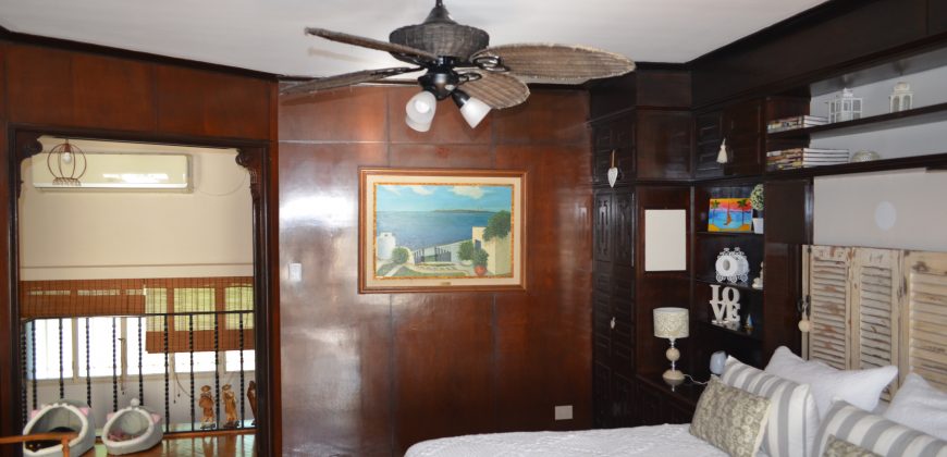 MUY BUENA CASA EN EXCELENTE UBICACIÓN