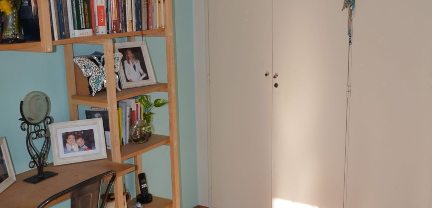 MUY BUENA CASA EN EXCELENTE UBICACIÓN