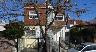 AMPLIO PH DE 5 AMB EN PLANTA ALTA – 3 NIVELES