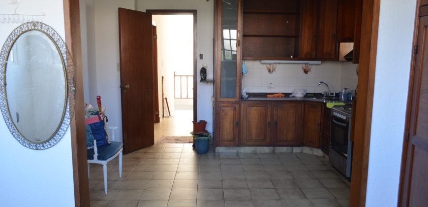 AMPLIO PH DE 5 AMB EN PLANTA ALTA – 3 NIVELES