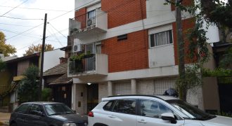 LA LUCILA – 2 AMBIENTES A METROS DE ESTACIÓN Y CENTRO COMERCIAL – BAJAS EXPENSAS